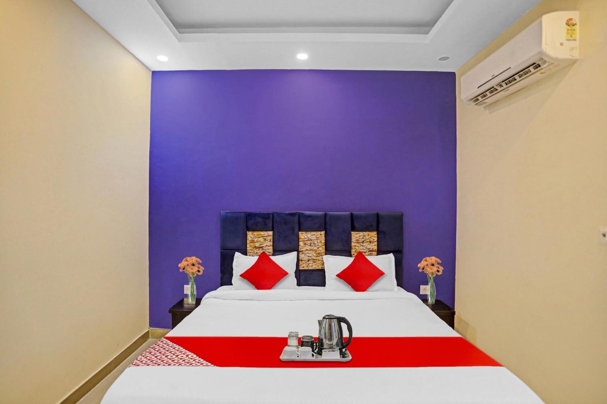 Flagship Grand Imperial Near Worlds Of Wonder Hotell Kālkāji Devi Exteriör bild